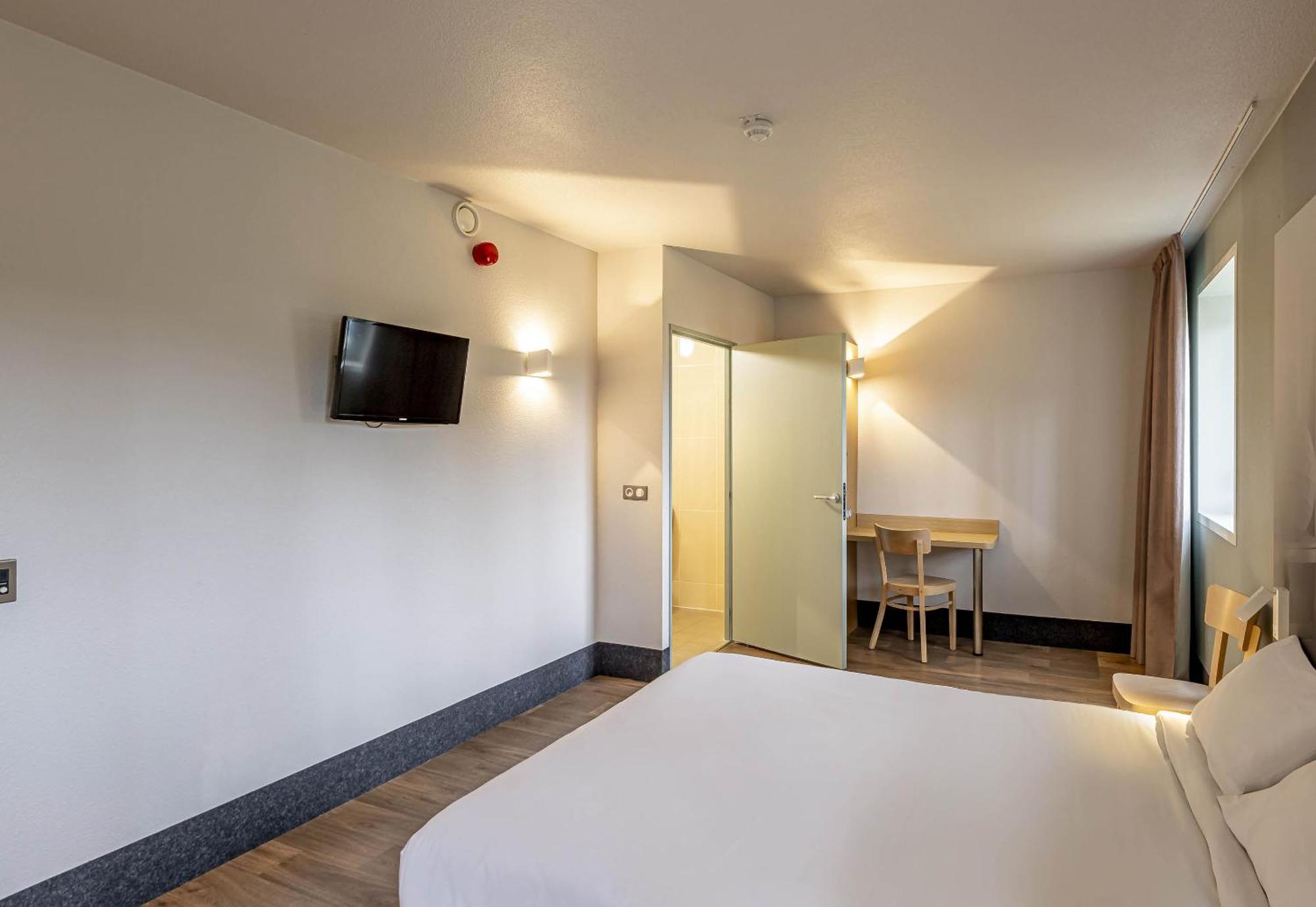 B&B Hotel Arcachon Gujan-Mestras Bagian luar foto